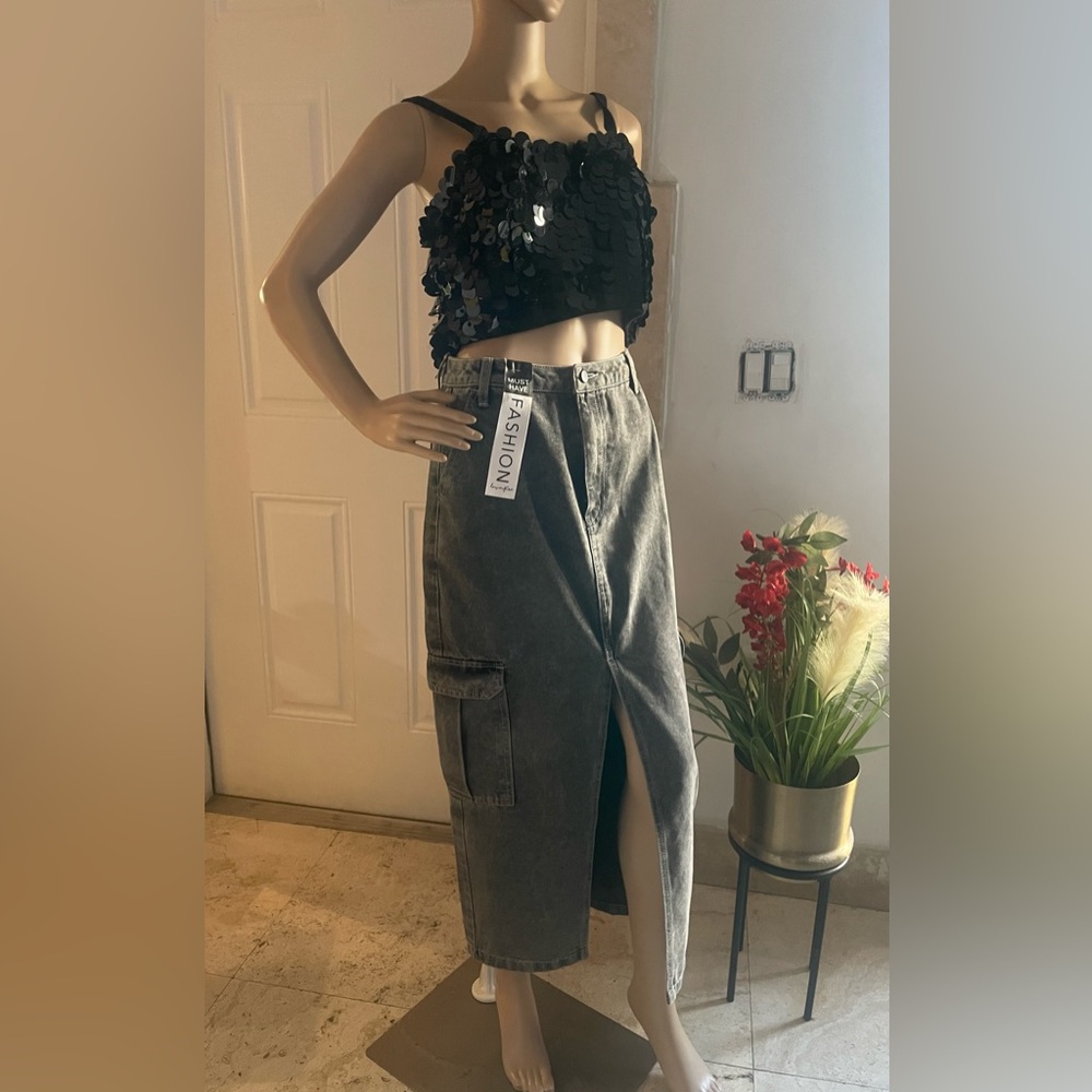 Lovefire Grey Denim Cargo Maxi Skirt Size 5 NWT